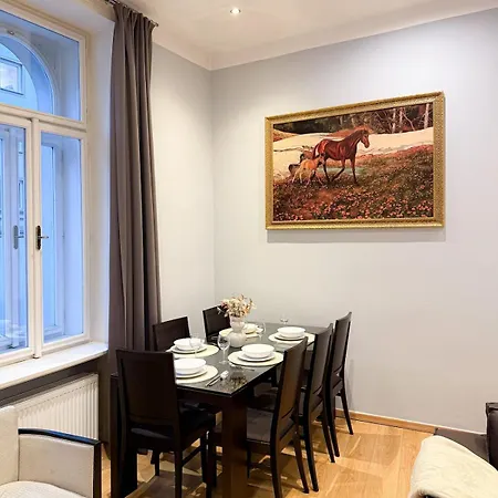 120 M2 Tomas Garrigue Masaryk 3bdr Apartment Prague